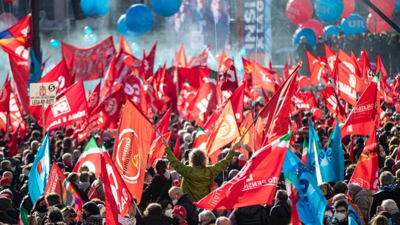 Scatta la precettazione. Salvini dimezza lo sciopero di Cgil e Uil