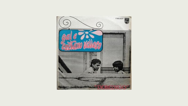 La copertina dell'album Domingo del 1967
