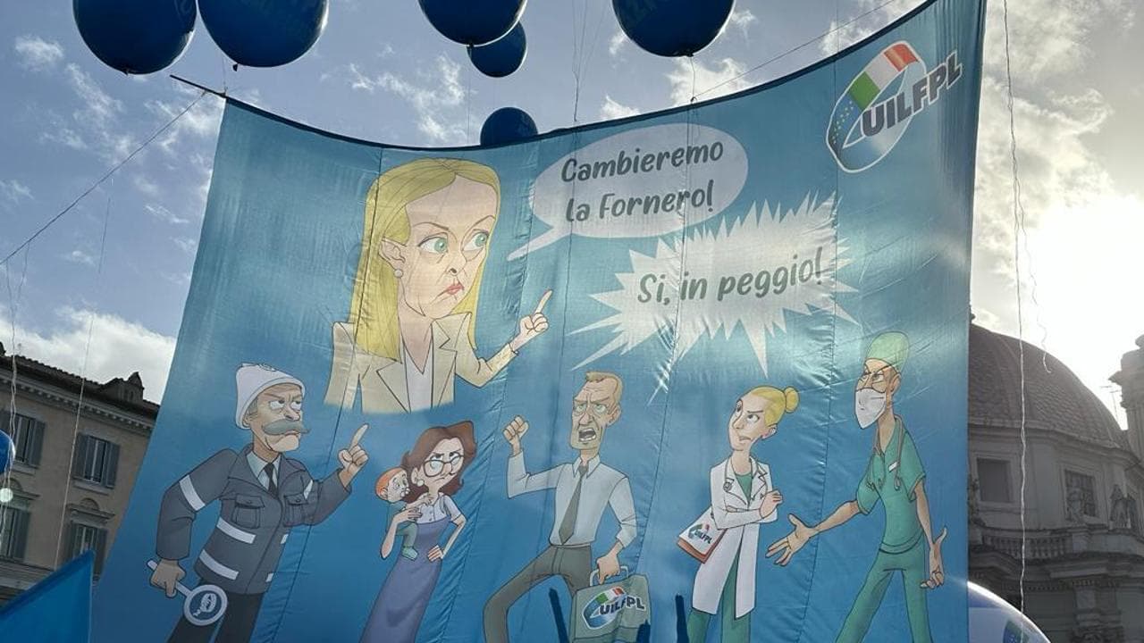 La vignetta di scherno della Uil: le categorie di lavoratori pubblici che lamentano il taglio delle pensioni (foto di Valentina Conte)
