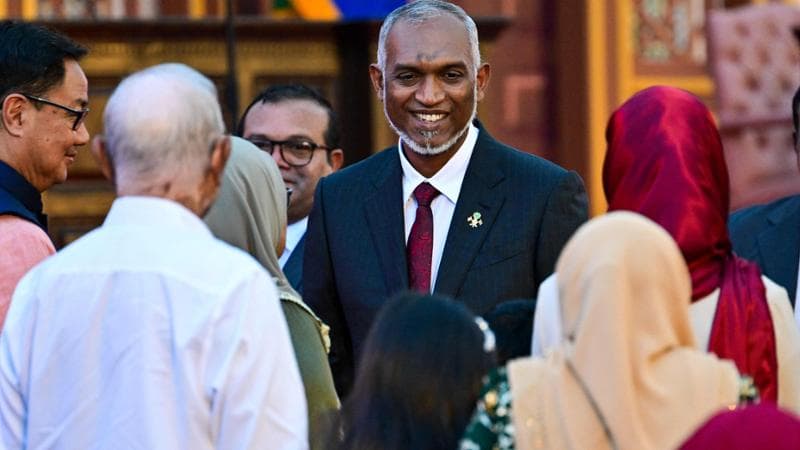Le Maldive scelgono la Cina, il giuramento del nuovo presidente