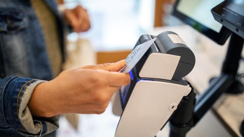 Corre lo shopping con lo smartphone