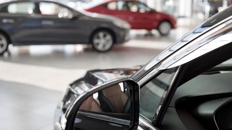 Auto, salgono ancora le immatricolazioni in Europa: +14,1% a ottobre