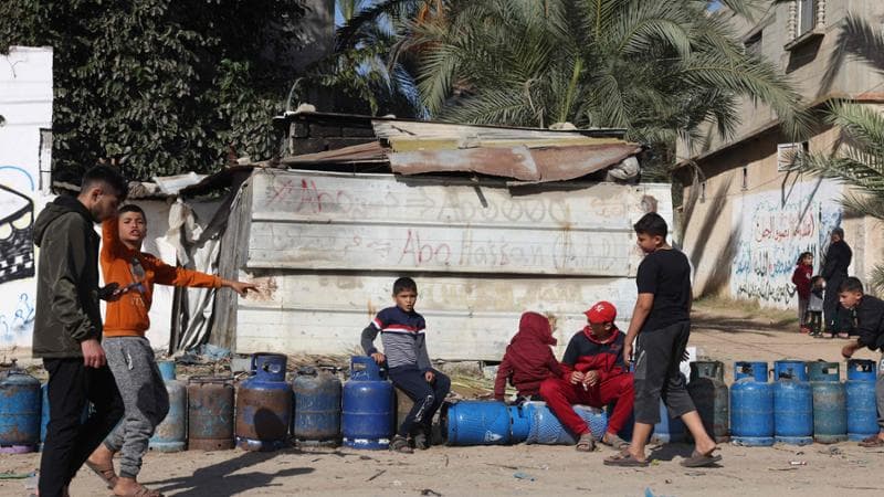 Gaza, la strada sbarrata dai militari davanti a chi vuol tornare a Nord