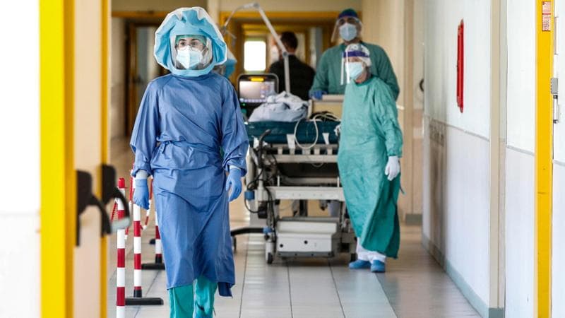 I medici paghino penalmente per errori gravi: la proposta di legge della Lega che sfida i ministri Schillaci e Nordio