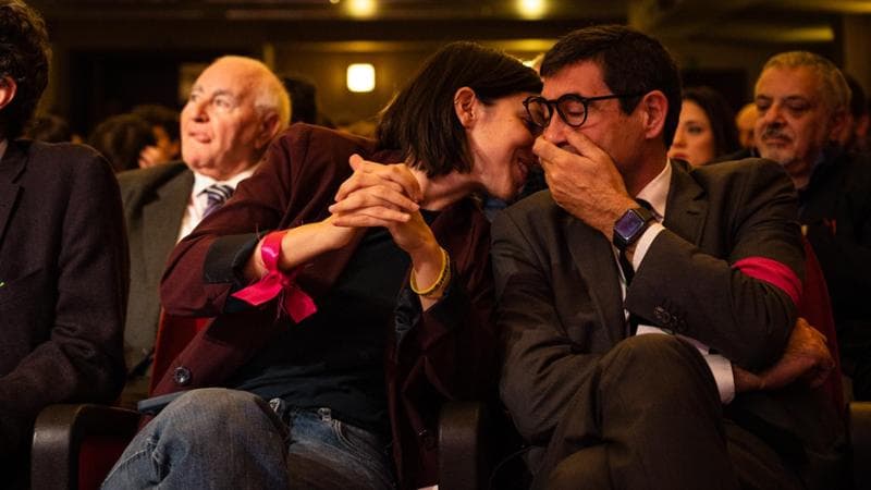 Unità delle opposizioni, Schlein con il ‘federatore’ Fratoianni. Conte frena: “Il problema non è convocare la piazza, ma riempirla”