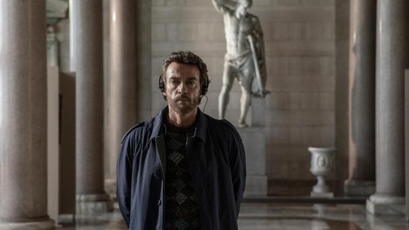 ‘Il metodo Fenoglio’, la realtà che non ti aspetti di trovare in una serie crime