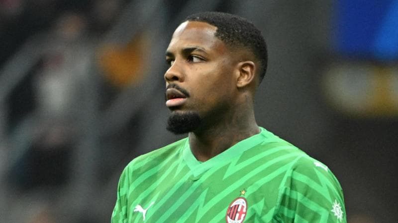 Mike Maignan, 28 anni

