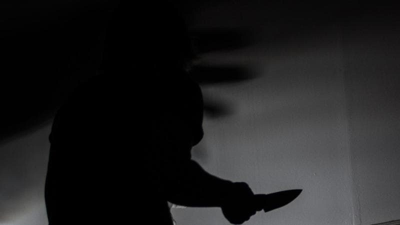 Trieste, maxi rissa tra due bande di ragazzi: due accoltellati