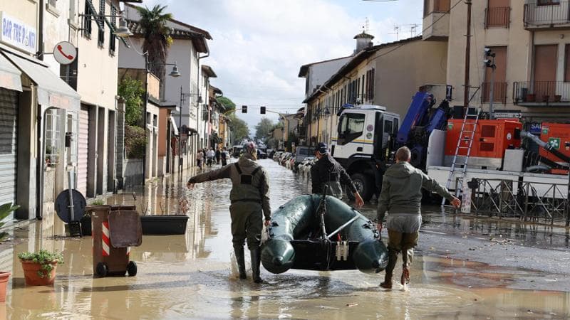 Un'immagine della recente alluvione a Campi Bisenzio
