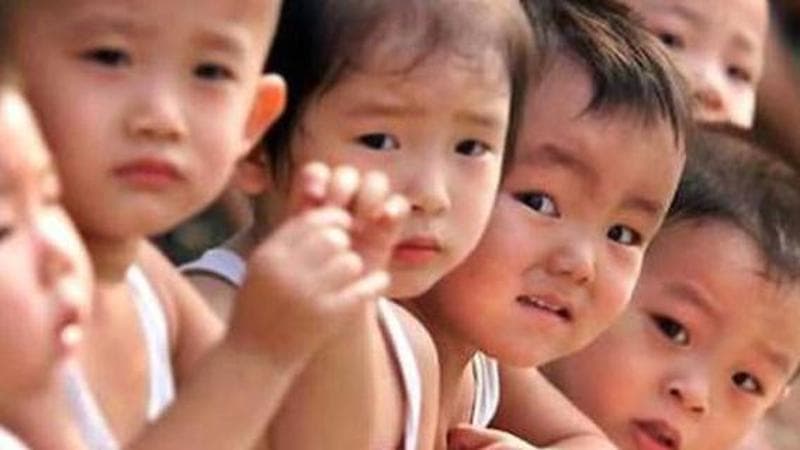 Sri Lanka, il commercio dei bambini vittime del traffico di esseri umani e dei passaporti facili: lo “scalo” in Malaysia e poi in Europa e nel mondo
