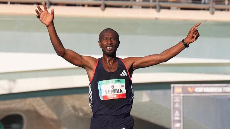 Sesay Lemma, 32 anni
