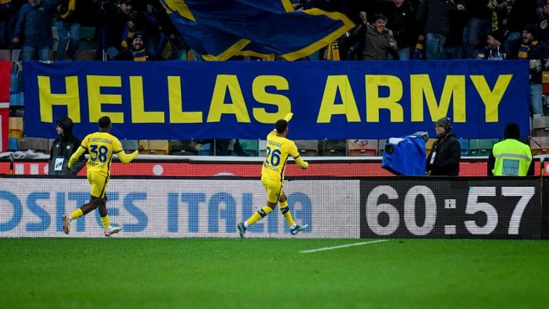 Ngonge esulta dopo il gol all'Udinese
