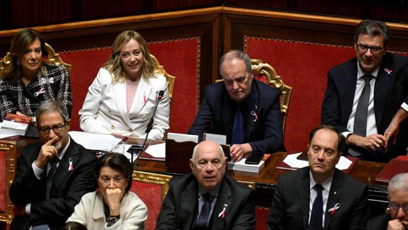 Il nodo delle pensioni dei medici rallenta la manovra, a rischio l’ok prima di Natale