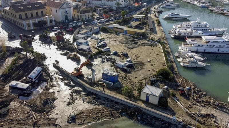 Il porto di Casamicciola dopo la frana di dicembre 2022
