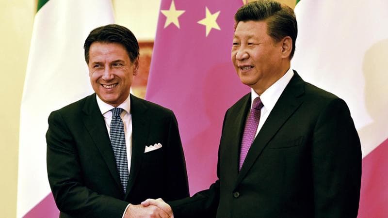 L'adesione italiana alla Via della seta cinese &egrave; stata siglata nel 2019 dal premier Giuseppe Conte
