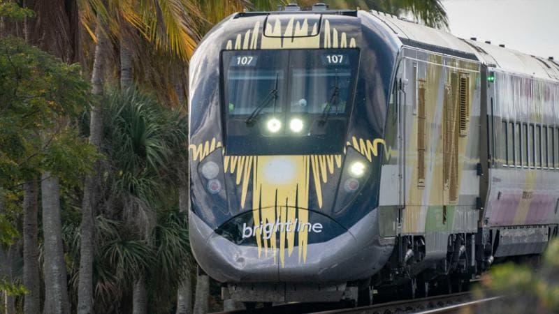 Un treno di&nbsp;Brightline in Florida: la compagnia costruir&agrave; la Las Vegas-LA

