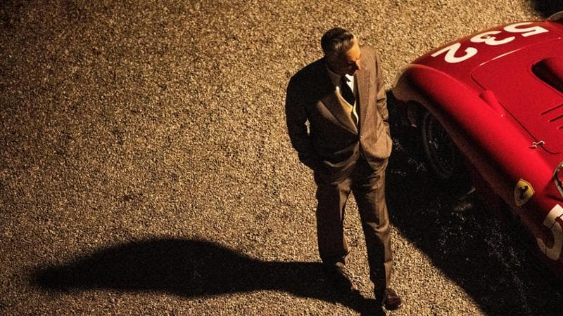 Adam Driver, 40 anni, due candidature all&rsquo;Oscar, in una scena del film Ferrari, in uscita nelle sale il 14 dicembre
