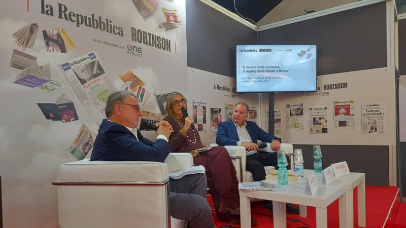 Da sinistra Miguel Gotor, Simonetta Fiori e Mario Venezia
