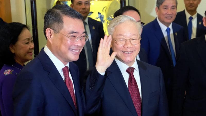 Xi Jinping in Vietnam per contrastare l’influenza Usa: “Pronti a una comunità con futuro condiviso”
