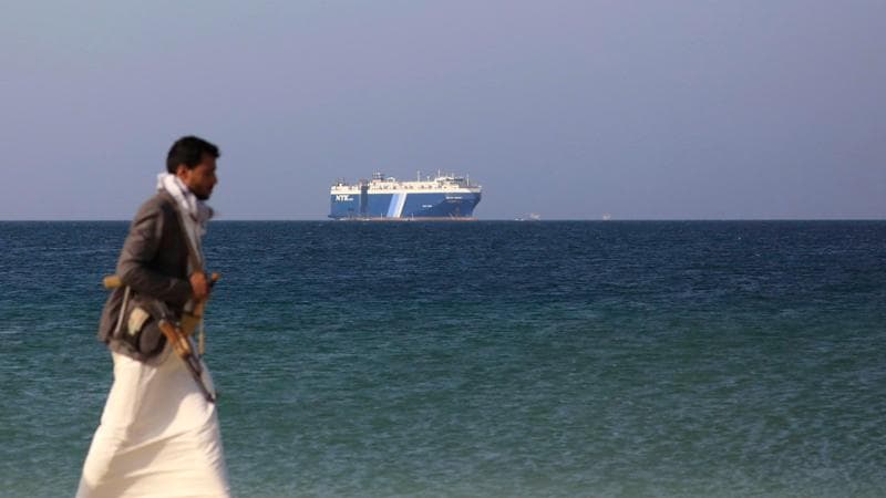 Yemen, milizie Houthi all’attacco: colpita un’altra nave nel Mar Rosso