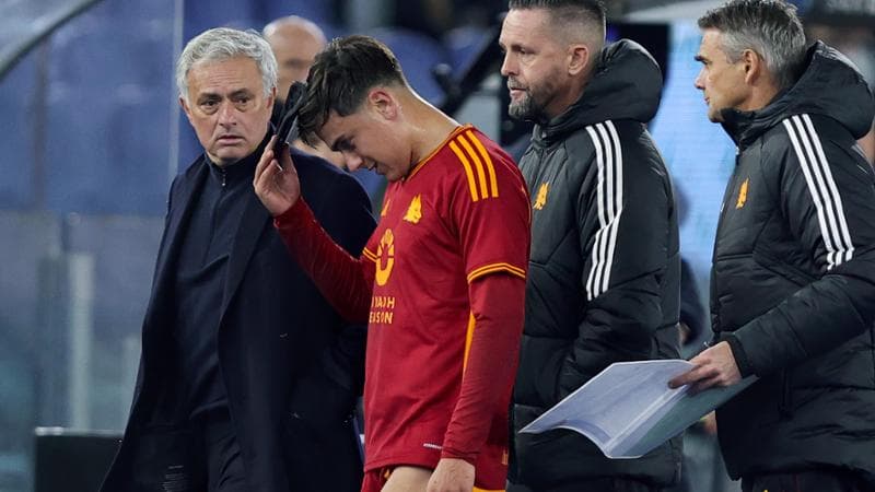 Dybala, infortunio più grave del previsto: tornerà in campo nel 2024