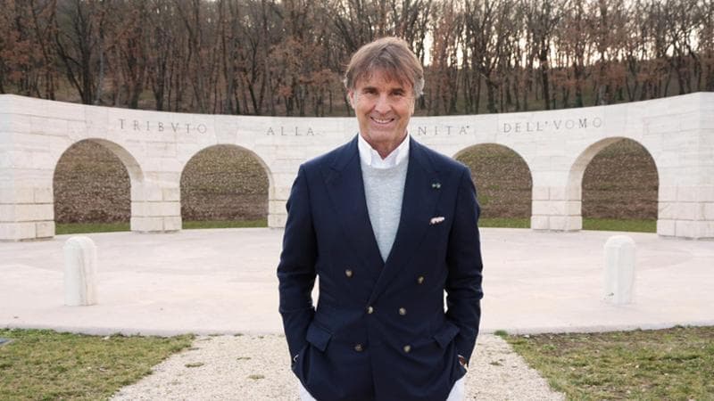 Brunello Cucinelli stima ricavi 2023 in aumento del 23%