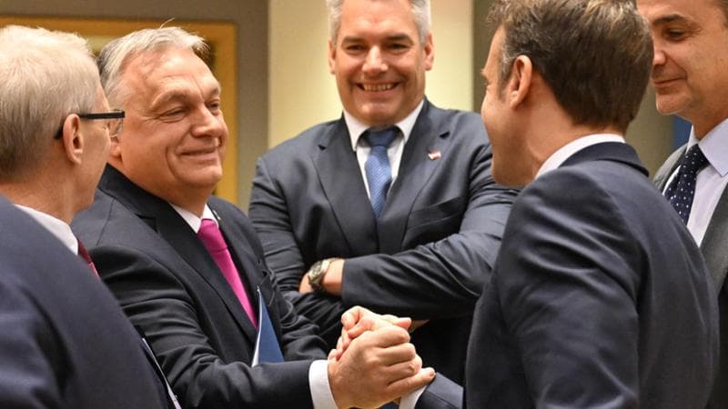 Ucraina nuova stella Ue, la svolta di Bruxelles. Sì all’avvio dei negoziati