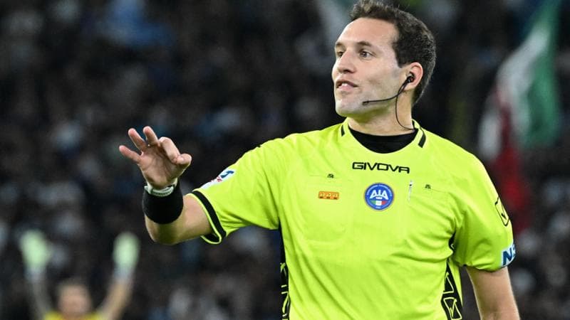 L'arbitro Matteo Marcenaro
