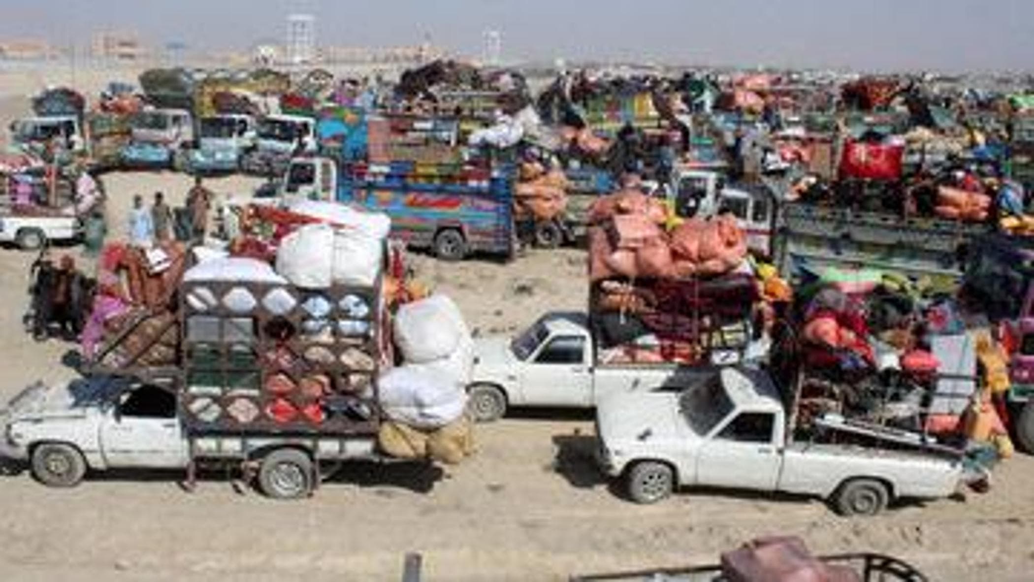 Afganistan: Yakın zamanda Pakistan’dan işsiz ve evsiz olarak ülkelerine geri gönderilen 500 bin kişi, kışı atlatmak için gerekli imkanlara sahip değil