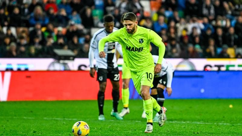 Berardi segna dal dischetto il gol del 2 a 2
