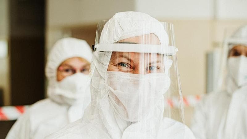 Covid, stabile la curva epidemica. Vaia: “Andamento in calo nelle Regioni con più vaccinazioni”. Nuovi Open Day in vista delle feste