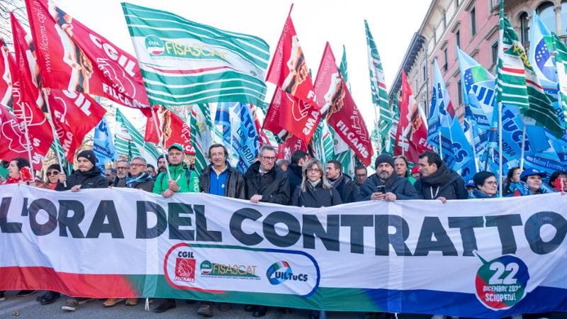 Lo sciopero del commercio e dei servizi del 22 dicembre 2023

