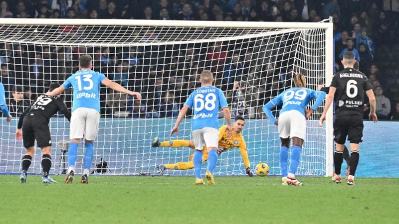 Il rigore parato da Meret

