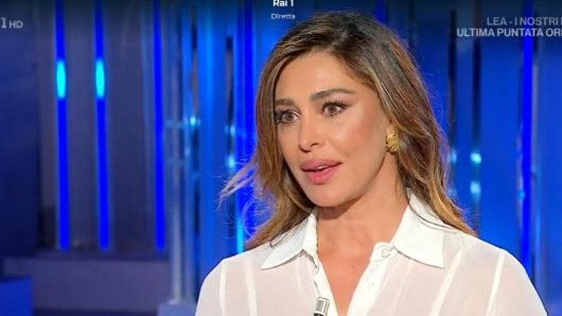 Belen e quel “confermo” alla domanda sul flirt tra Alessia Marcuzzi e Stefano De Martino