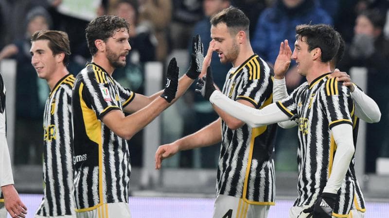La festa bianconera dopo il 2-1 di Cambiaso

