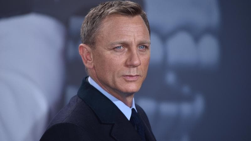 Daniel Craig
