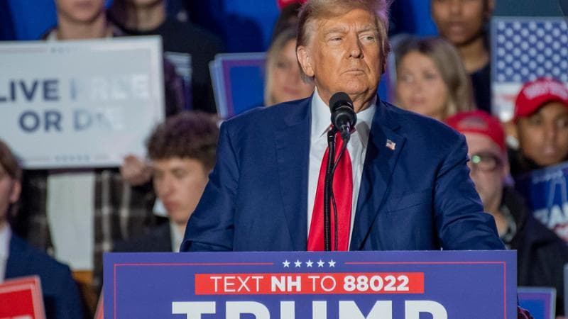 Usa, alle imprese di Trump 7,8 milioni da Paesi stranieri. “Violata la Costituzione”