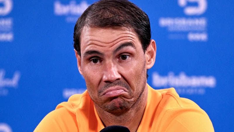 Nadal eliminato a Brisbane dopo aver fallito tre match point: “Sento dolore. Gli Australian Open? Non sono sicuro al 100%”