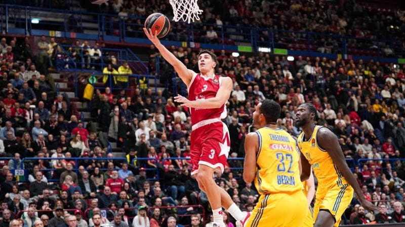 Bortolani a canestro
