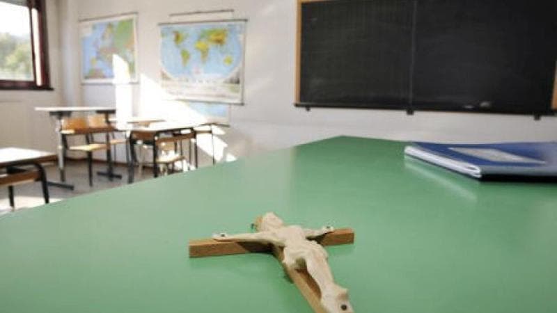 La sanatoria per gli insegnanti di religione: via al concorso dove tutti saranno assunti