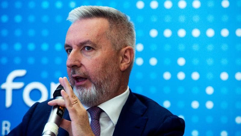 Armi all’Ucraina, il Pd si astiene ma Guerini, Quartapelle e Madia votano sì alle risoluzioni della maggioranza e del Terzo polo