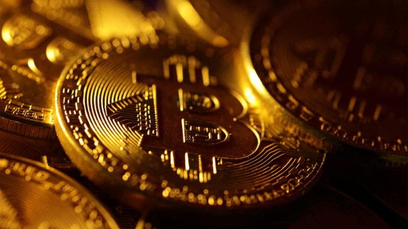 Il bitcoin entra nella finanza ufficiale, le autorità americane approvano i primi ETF