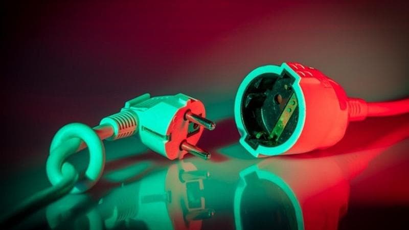 Energia, offerte in perdita pur di aggiudicarsi l’asta da 4,5 milioni di clienti