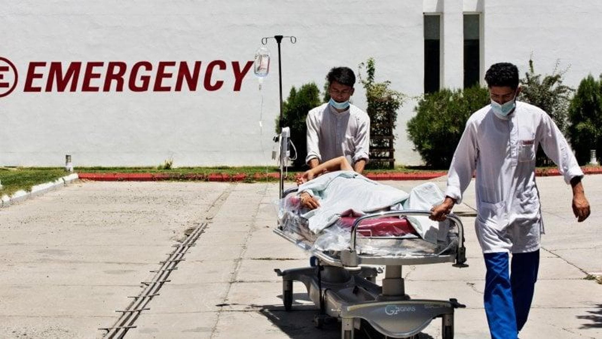 Afganistan, yeni yıl daha fazla zincirleme şiddet ile başladı: Terörist saldırıların hedefi sivil halka yöneliktir