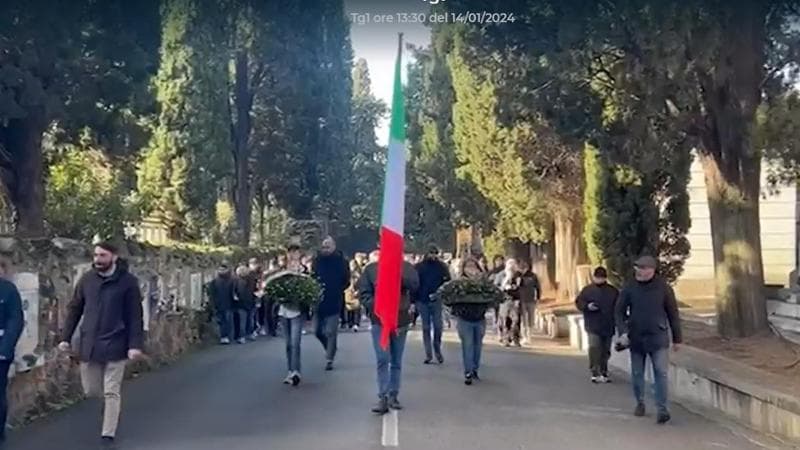 Rai, servizio del Tg1 su Gioventù nazionale, il Pd attacca: “Vergognoso, Chiocci si fa portavoce dei movimenti giovanili di FdI”