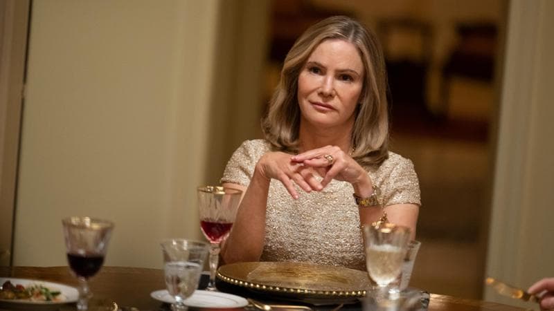 Jennifer Jason leigh &egrave; Lorraine Lyon in 'Fargo 5'
