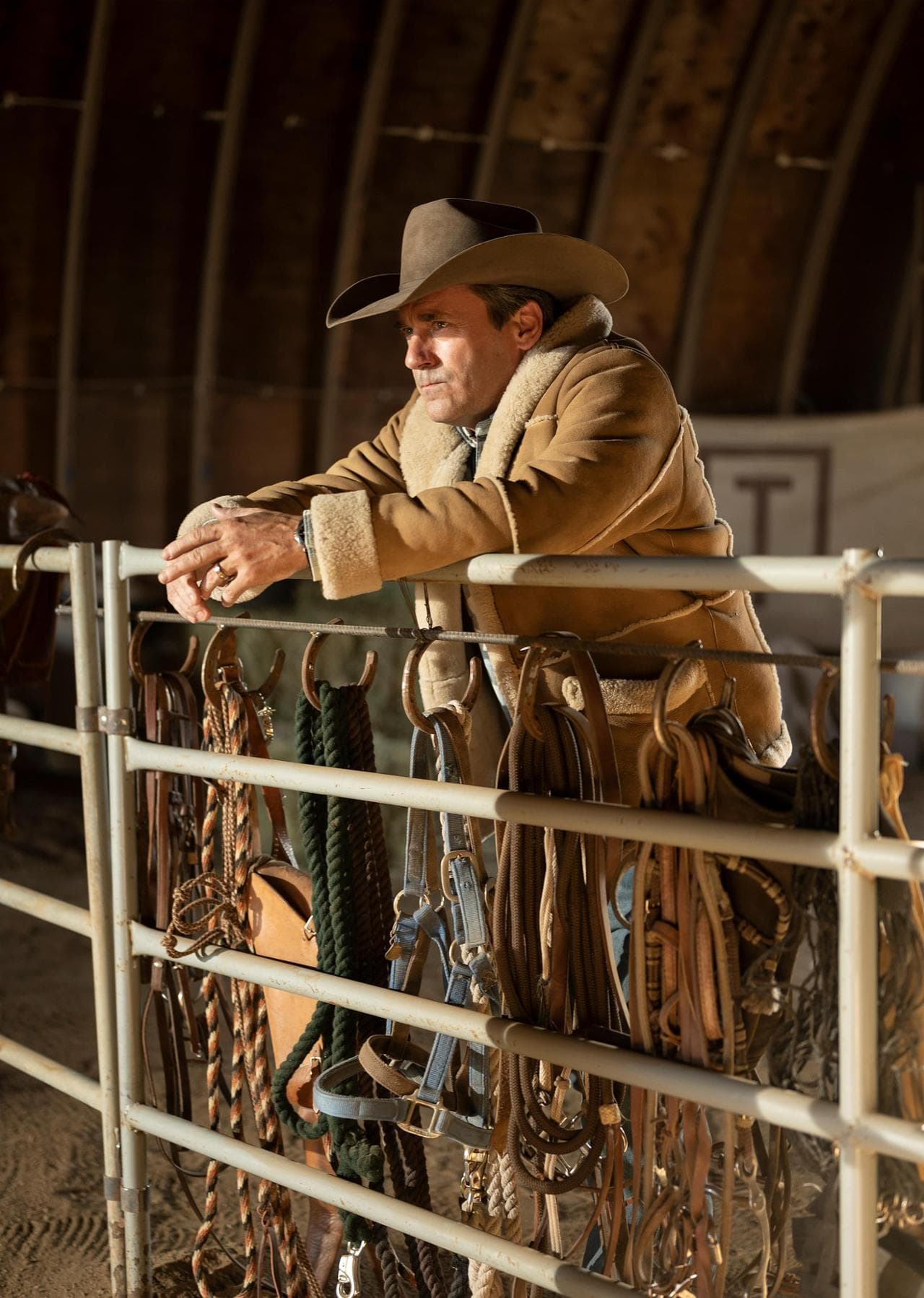 Una scena di 'Frago 5': Jon Hamm &egrave; Roy Tillman
