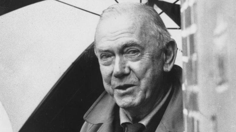 Lo scrittore Graham Greene
