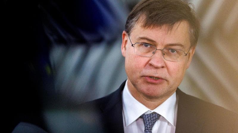 Dombrovskis: “Italia non in linea con raccomandazioni Ue. Su Mes spero passi in avanti”