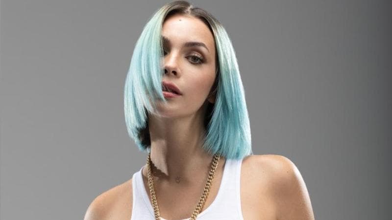 Rose Villain: “A Sanremo 2024 vincerà una donna, la mia canzone è un modo per celebrarle. E la Bertè mi ha ispirato per i capelli”